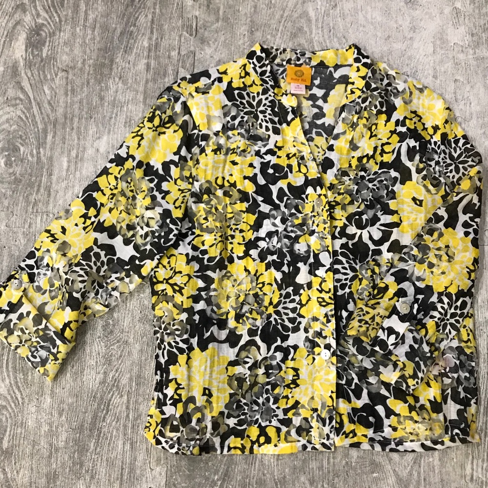Rudy Rd Yellow & Black Floral Top